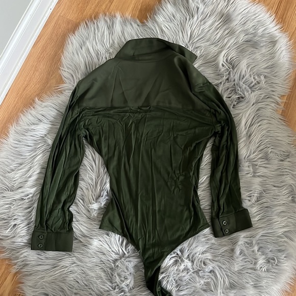 Bebe NWOT Bodysuit - Picture 3 of 3